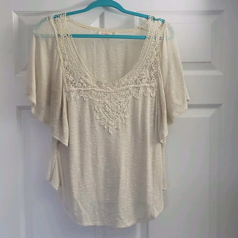 Floral, hippie/flowy/light blouse